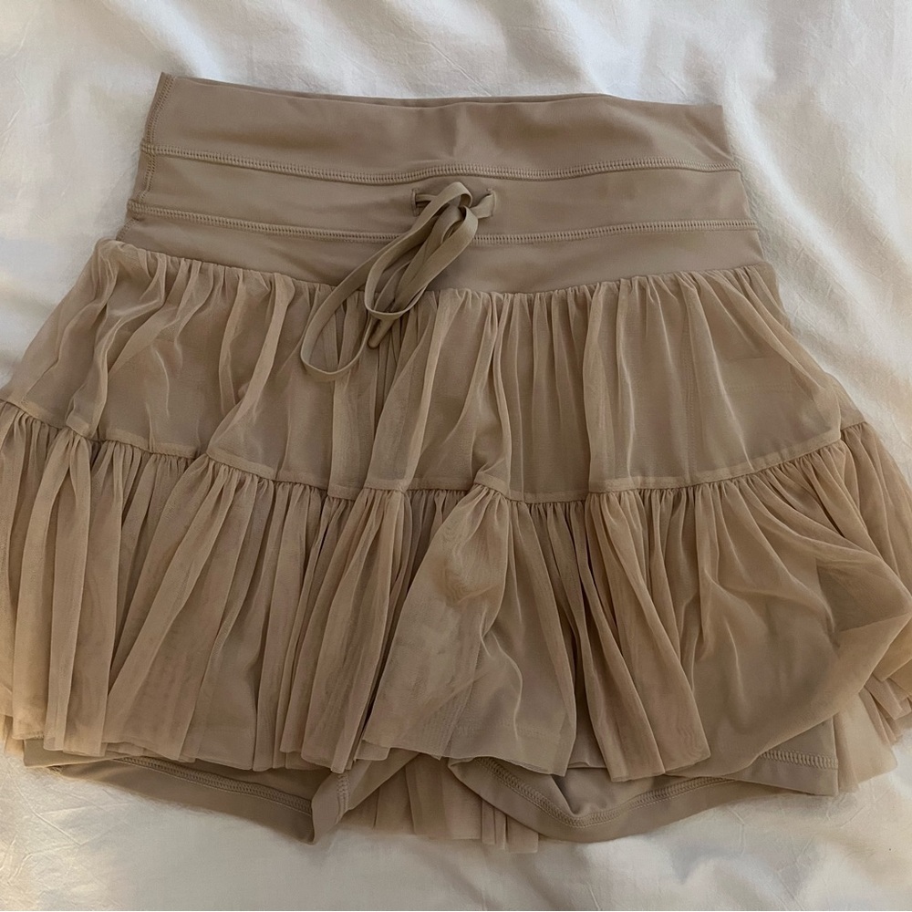 NWOT Cafe au Lait Popflex tulle pirouette Skort